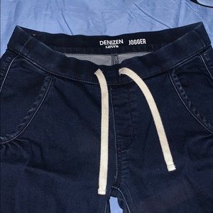 Levis Denizen joggers